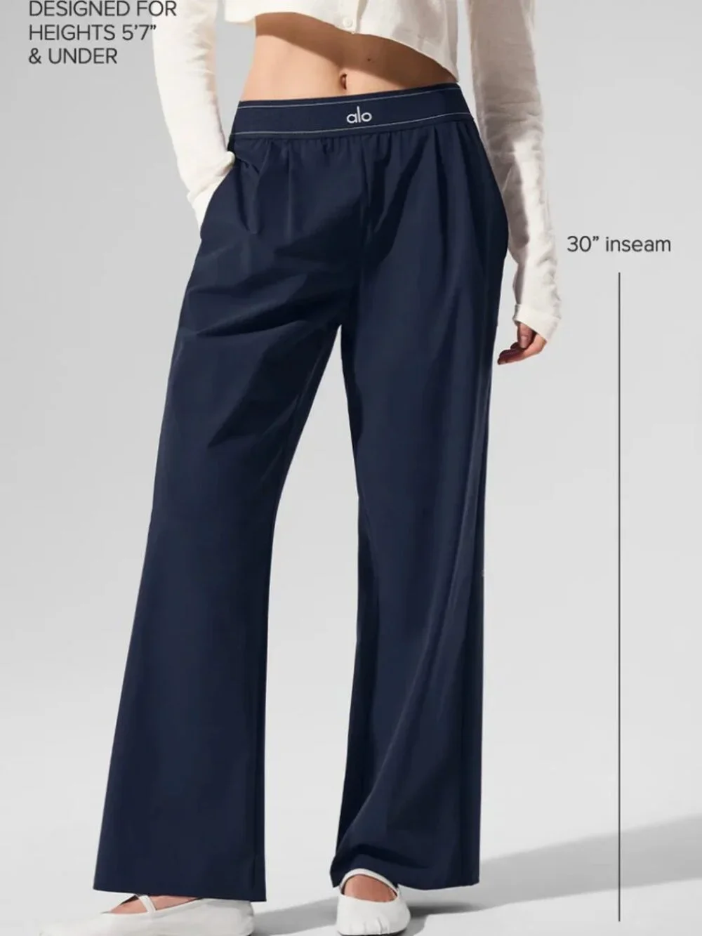 NWT Alo Yoga Suit Up Trouser Navy Blue - Clean Girl/Quiet Luxury (Regular)💙✨